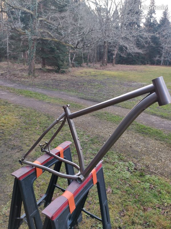 CYKL - spécialiste français des vélos en titane