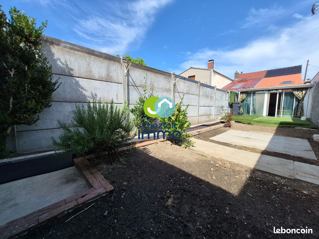 Maison 4 pièces 66 m² · à Angres · 66 m² · 87 000 €
