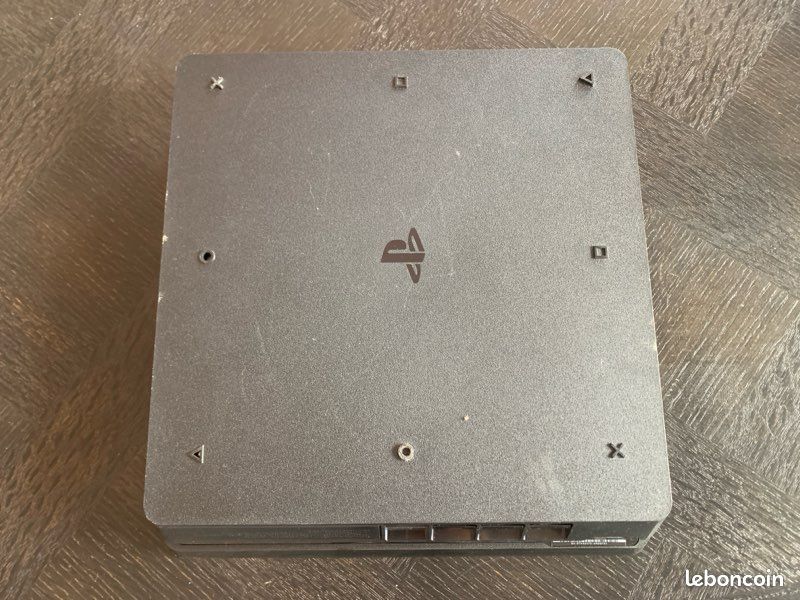 Ps4+2manettes (image 2)