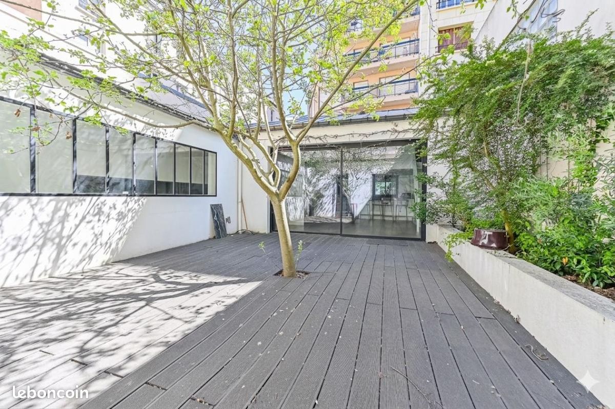 Maison 3 pièces 120 m² · à Paris · 120 m² · 1 100 000 €