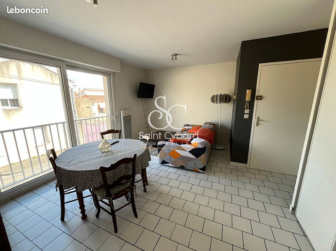 Appartement 3 pièces 49 m² · à Angoulême · 49 m² · 670 €/mois