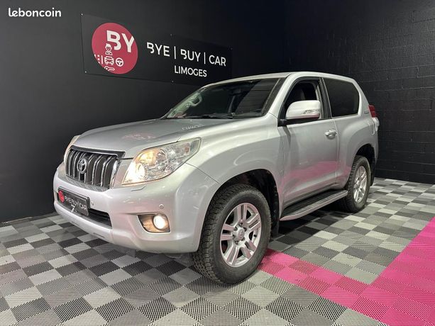 Toyota Land Cruiser 2011