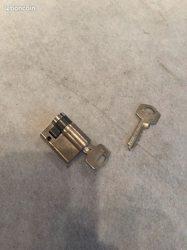 Cylindre pour serrure 30mm (image 1)