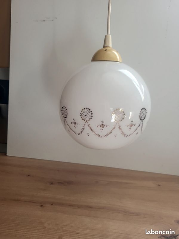 Suspension en opaline Vintage Blanc/Doré - Vendu