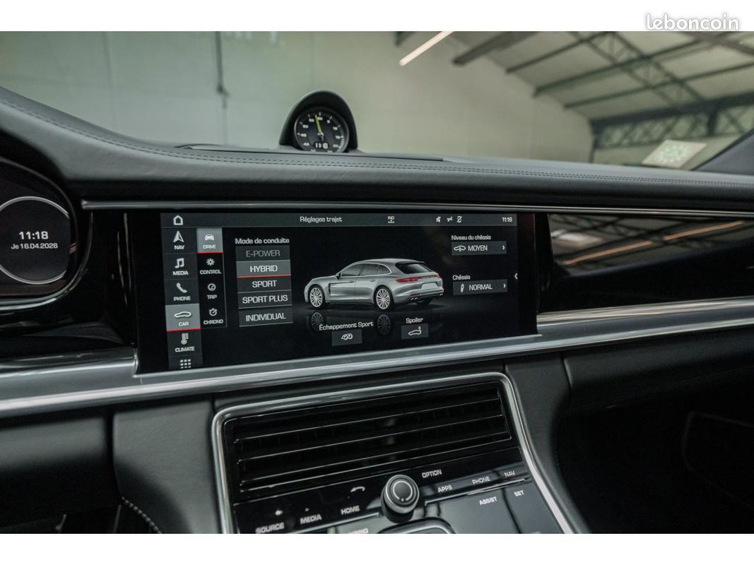 PORSCHE PANAMERA Sport Turismo 2.9i V6 - 330 - BV PDK - Stop&Start SPORT TURISMO TYPE 971 BREAK 4 E-Hyb (image 25)