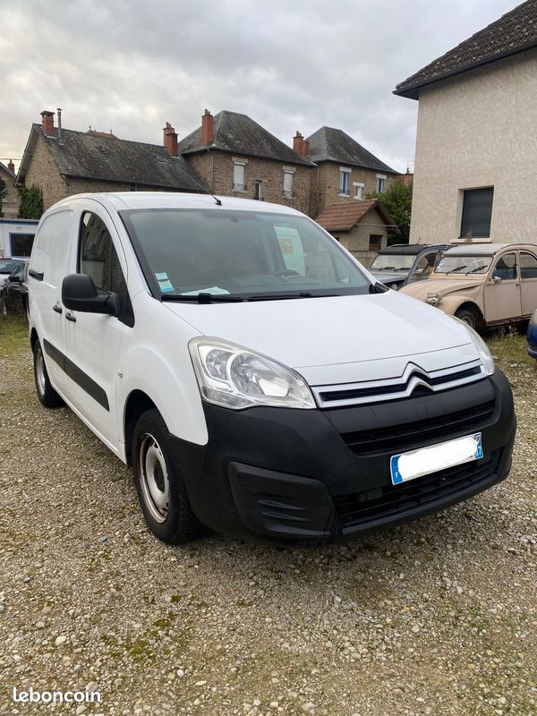 Citroen berlingo ii 1.6 blue hdi 100 3 places (image 2)