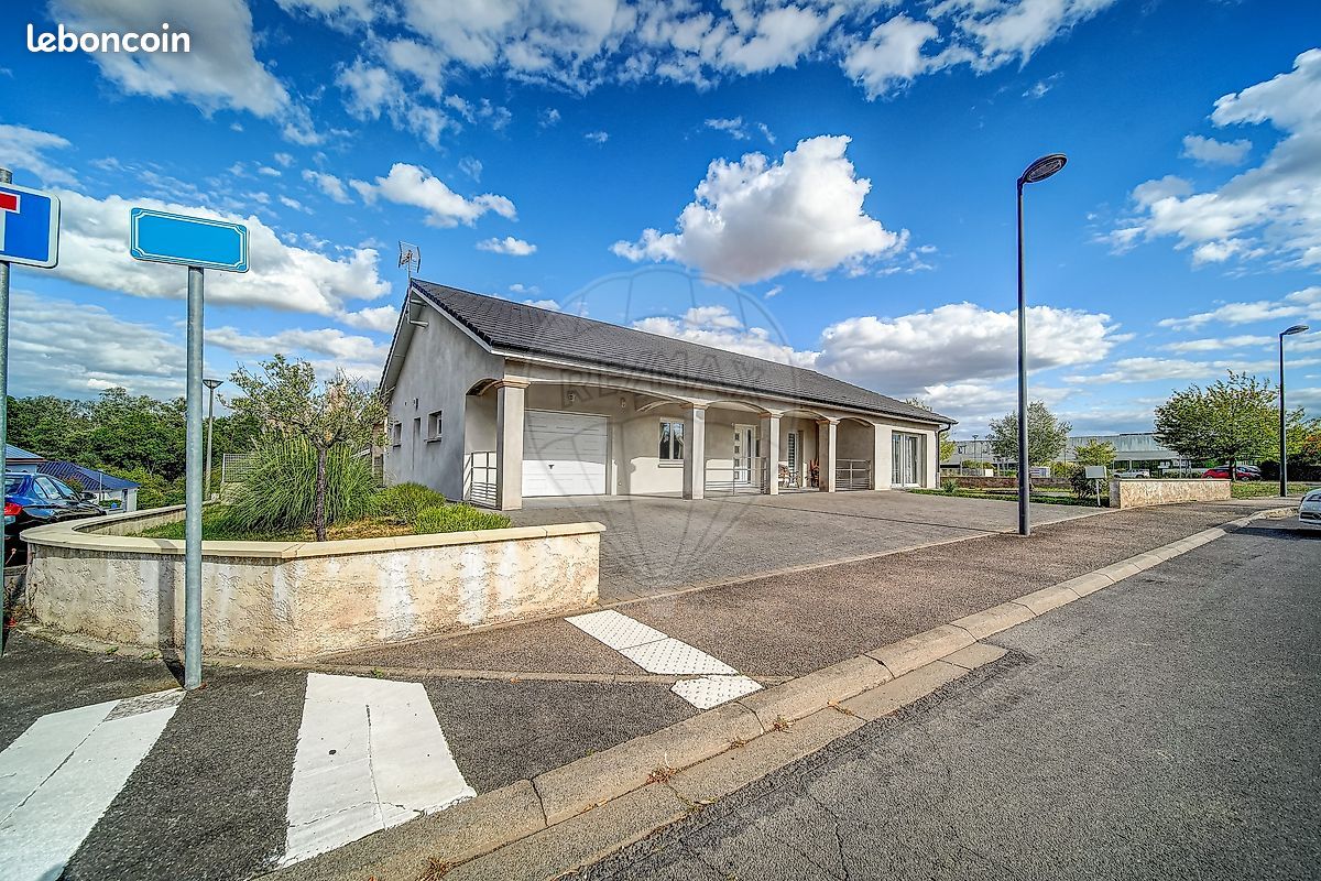 Maison 5 pièces 143 m² · à Jarny · 143 m² · 340 000 €