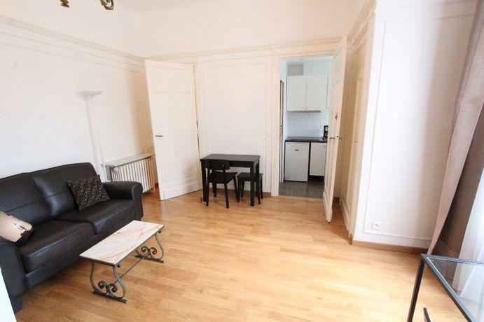 Appartement a louer paris-8e-arrondissement - 1 pièce(s) - 32 m2 - Surfyn