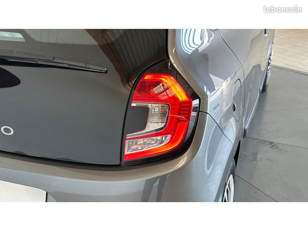 RENAULT TWINGO 1.0 Sce 65 ch - FAIBLE KILOMETRAGE - BLUETOOTH (image 33)