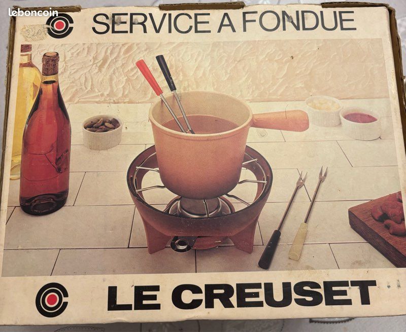 Appareil à fondue Le Creuset pour 6 personnes, modèle vintag 129