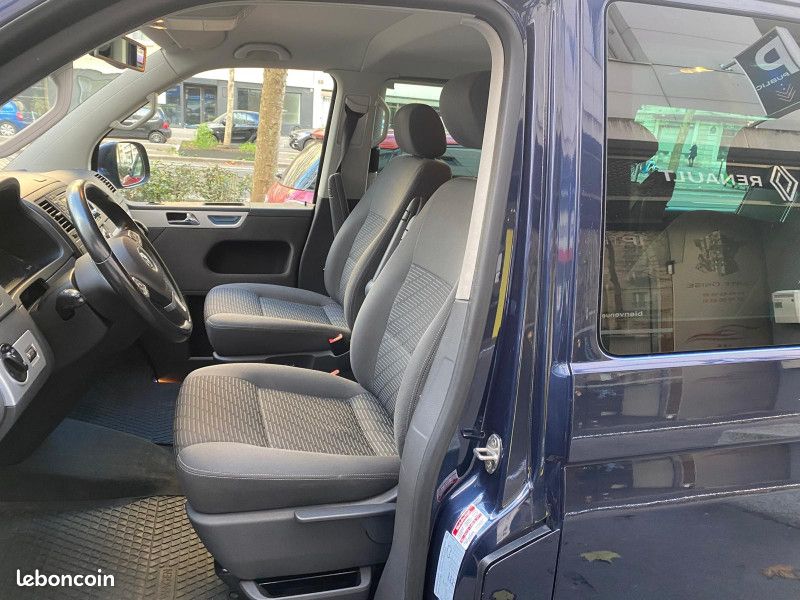Volkswagen MULTIVAN 2.0 TDI 180CH BLUEMOTION TECHNOLOGY CONFORTLINE 4MOTION DSG7 (image 12)