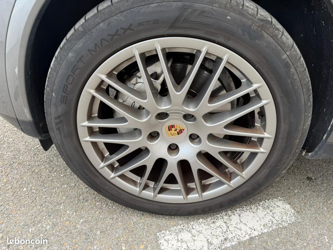 Porsche CAYENNE PORSCHE CAYENNE 4.8i V8 400 BVA Tiptronic S (image 9)