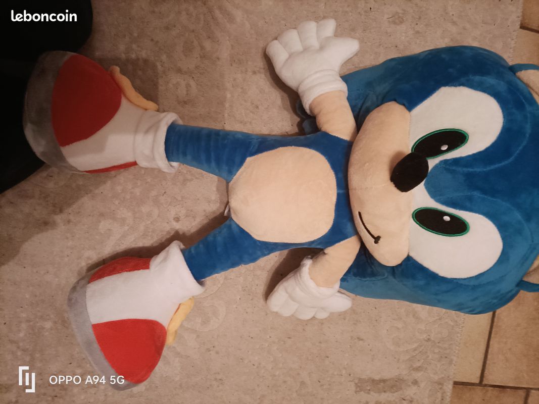 Peluche sonic (image 2)