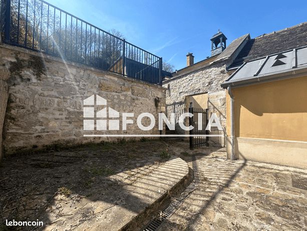 https://img.leboncoin.fr/api/v1/lbcpb1/images/a0/e7/18/a0e71809ea22a6214817f995d59c0d0612724c48.jpg?rule=ad-image