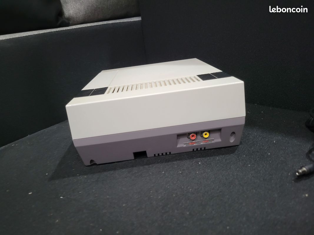 Nintendo NES dezonée + alim (image 5)
