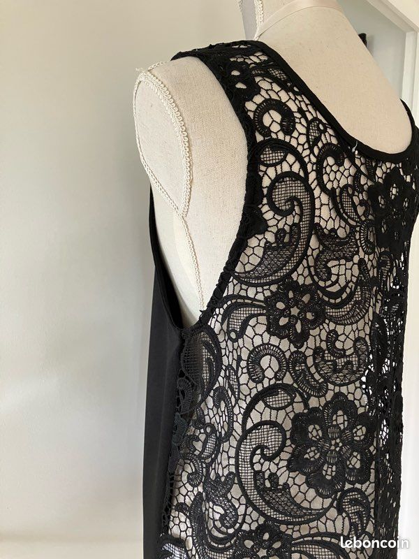 Haut noir dentelle « by Zoé » (image 2)