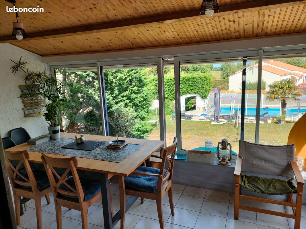 Maison 6 pièces 105 m² · à Givrand · 105 m² · 385 000 €