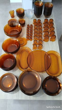 Lot De 4 Assiettes Duralex Vintage Ambré – Usures D'usage (France)