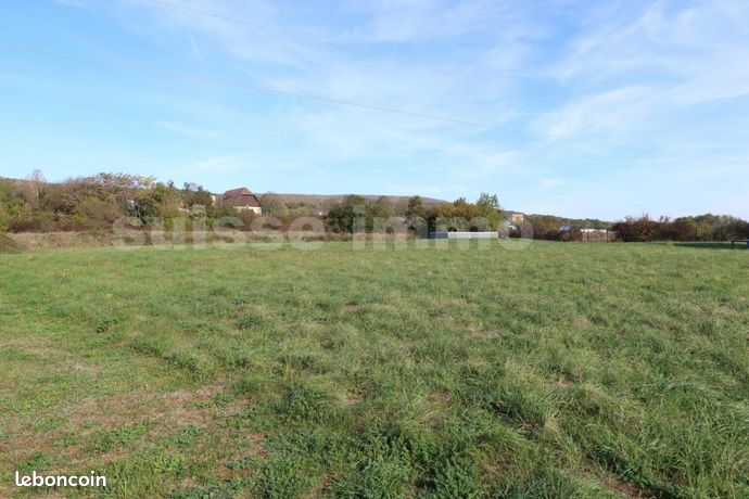 Terrain 2 562 m² Besancon