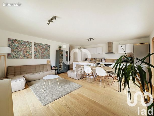 Appartement 4 pièces 93 m²
