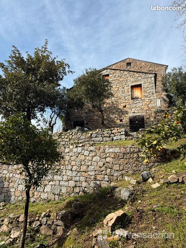 Maison 60 m² · à Sarrola-Carcopino · 60 m² · 230 000 €