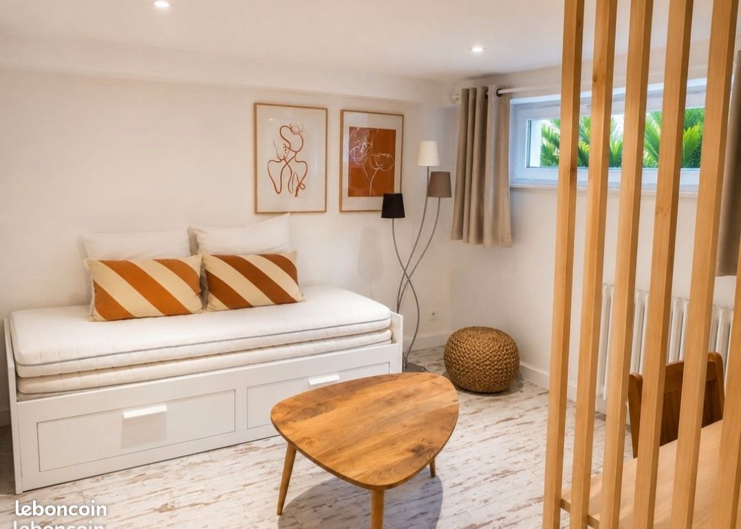 Appartement 1 pièce 23 m² · à Chartres-de-Bretagne · 23 m² · 560 €