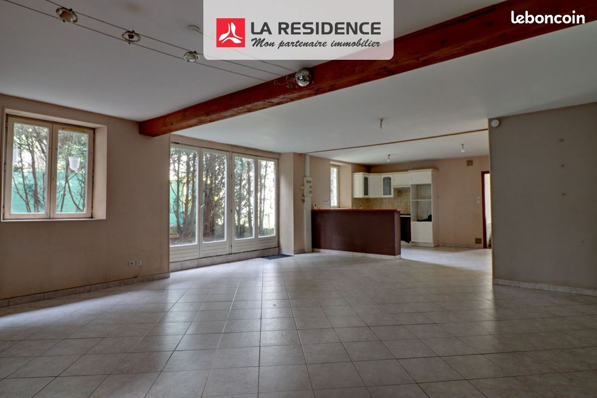 Appartement 3 pièces 88 m² · à Mareil-sur-Mauldre · 88 m² · 189 000 €