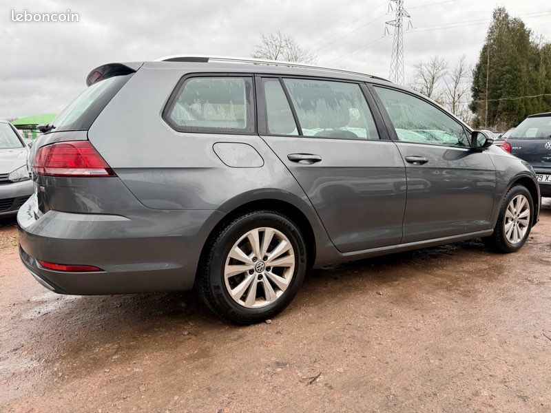 Volkswagen golf vii sw 1.6l tdi 115cv phase 2 boite automatique finition confortline 240.000kms 07/2017 gps bluetooth feux de jour à led (image 4)