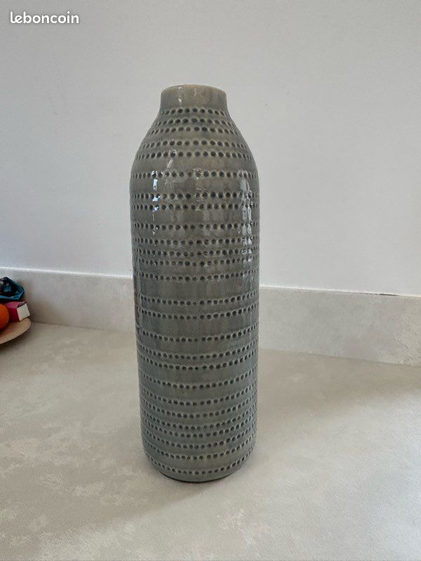 Vase House Doctor (image 1)