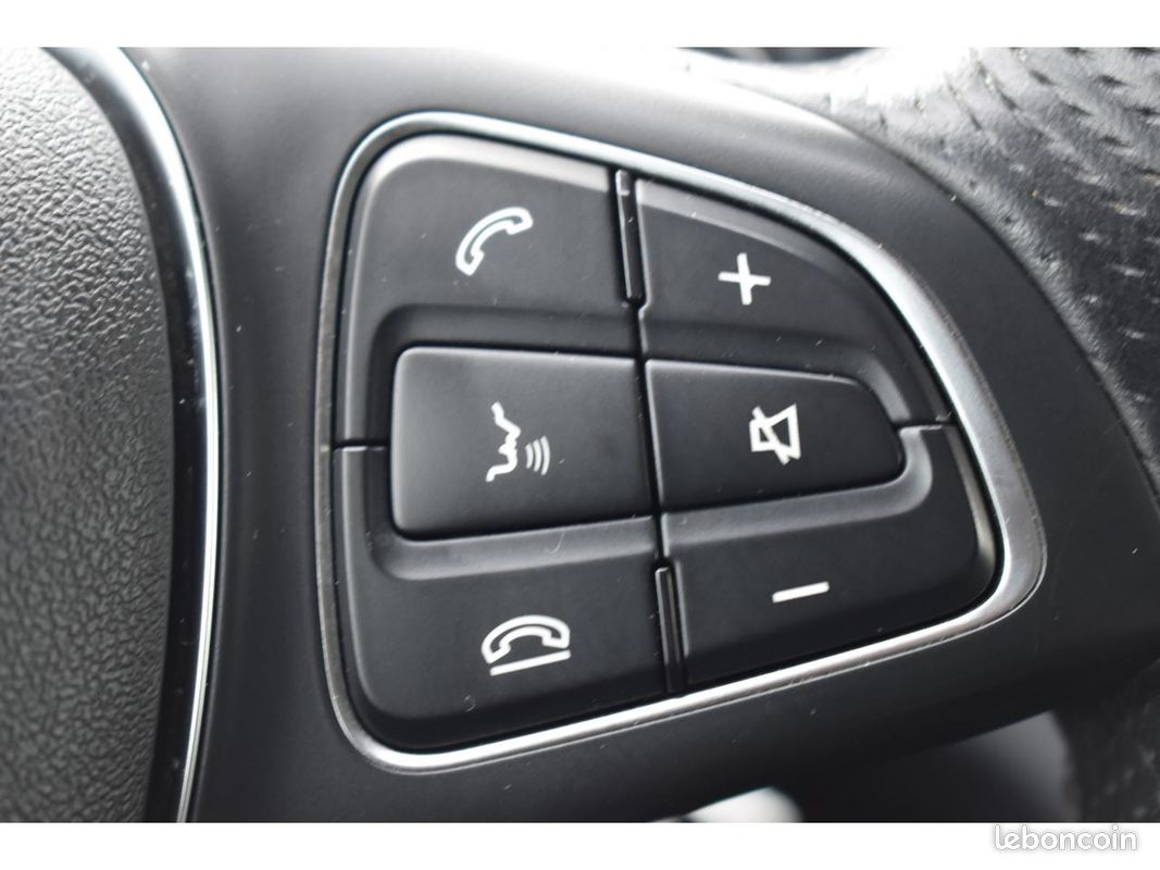 MERCEDES CLASSE V Extra-Long 220 d 9G-TRONIC Avantgarde 4MATIC (image 22)
