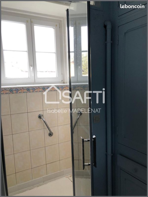 Maison de ville 6 pièces 170 m² - Confolens 16500 (image principale 5)