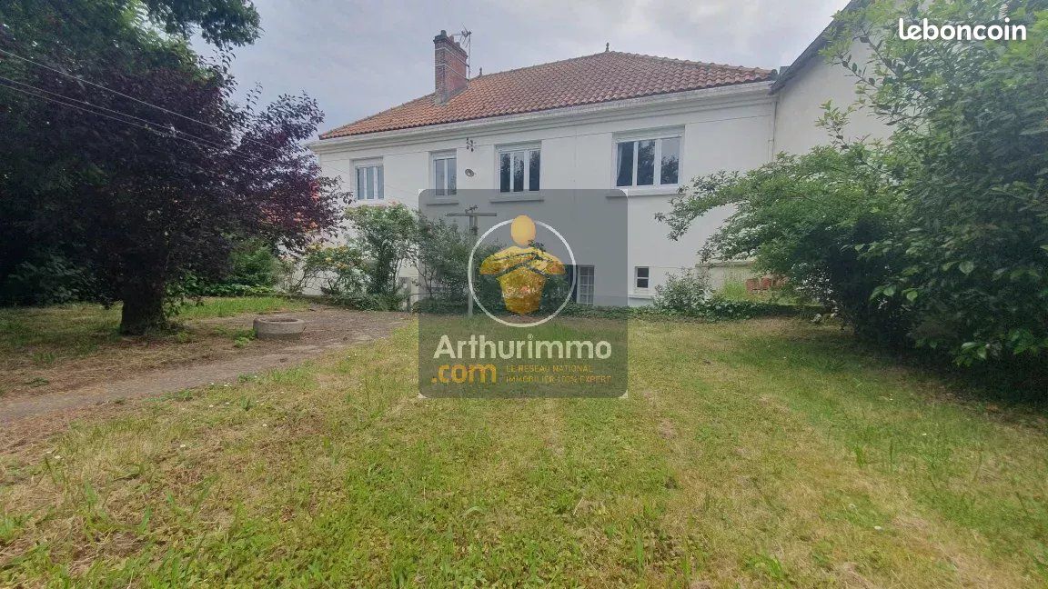 Maison 9 pièces 137 m² · à Paulx · 137 m² · 196 800 €