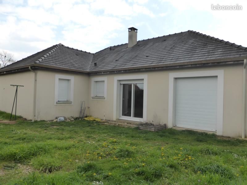 Maison 4 pièces 90 m² · à Champs-sur-Yonne · 90 m² · 200 000 €