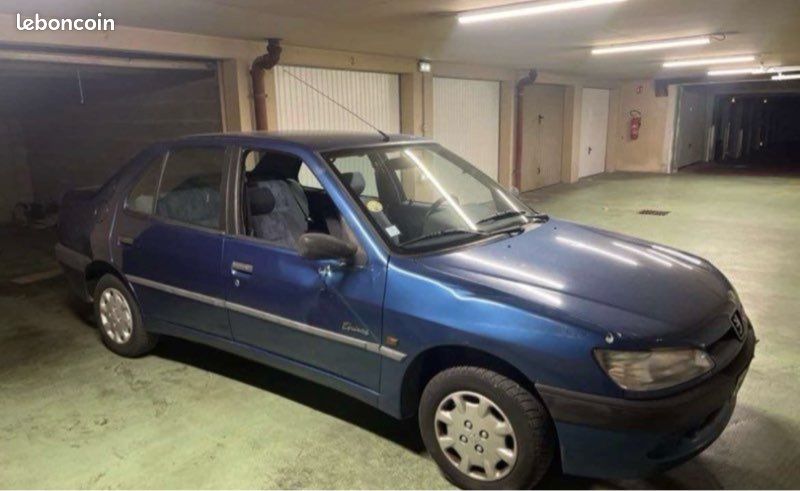 Peugeot 306 (image 1)