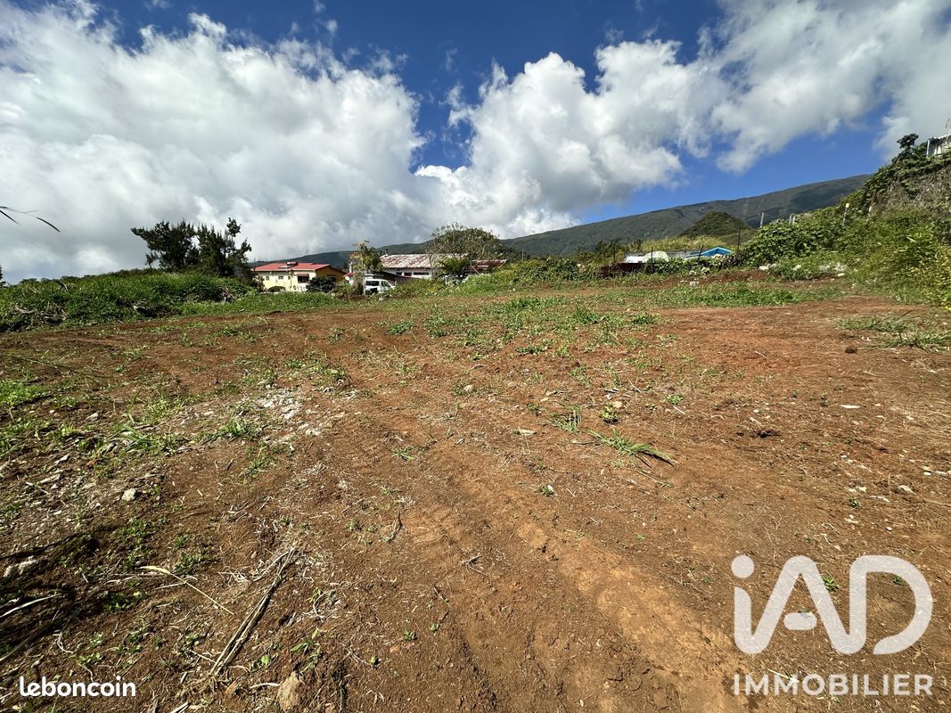 Terrain 899 m² · à La Plaine-des-Palmistes · 899 m² · 155 000 €