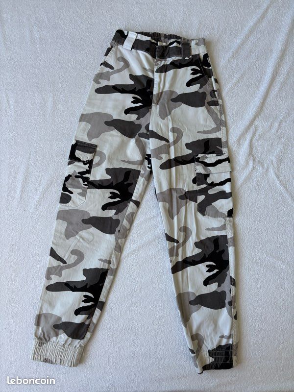 Pantalon cargo Pull&Bear (image 1)