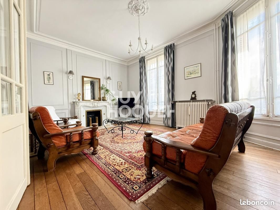 Maison 8 pièces 200 m² · à Reims · 200 m² · 590 000 €