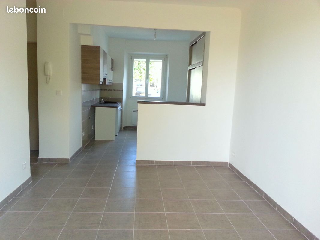Appartement 2 pièces 40 m² · à Carpentras · 40 m² · 580 €/mois