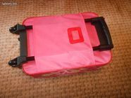 Valise Charlotte aux fraises (image 2)
