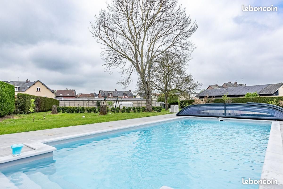 Maison 8 pièces 295 m² · à Tergnier · 295 m² · 350 000 €
