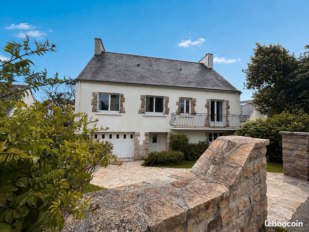 Maison 6 pièces 108 m² · à Douarnenez · 108 m² · 303 050 €