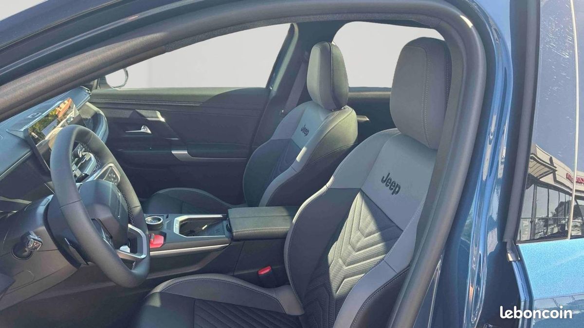Jeep Compass III ELECTRIQUE 157 kW 4x2 First Edition 5p (image 10)