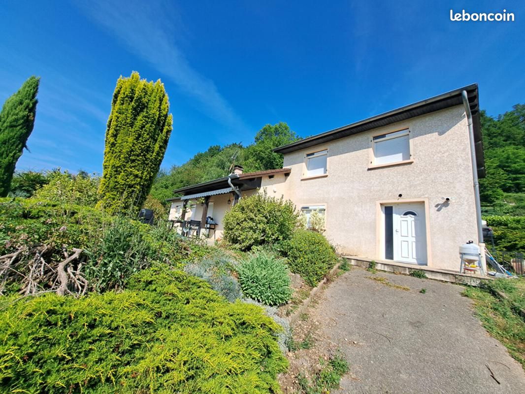 Maison 6 pièces 155 m² · à Charantonnay · 155 m² · 419 000 €
