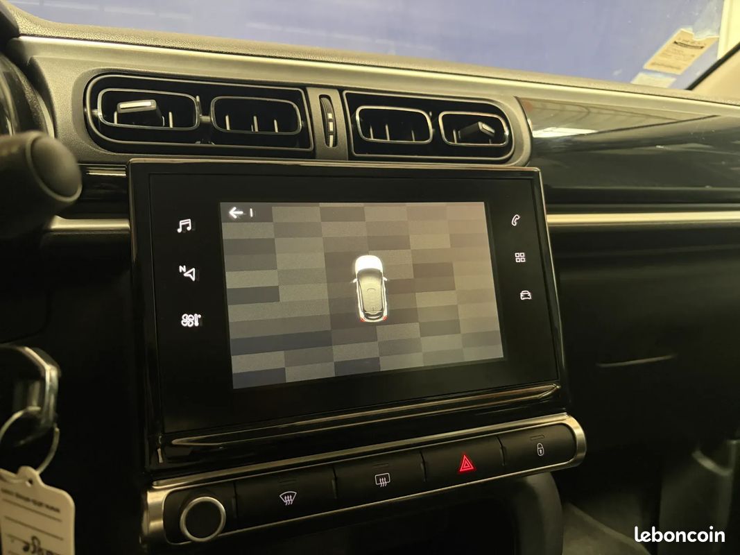 Citroen C3 Feel 82 ch - Origine France - Courroie effectuée - Radars de recul - GPS (image 21)