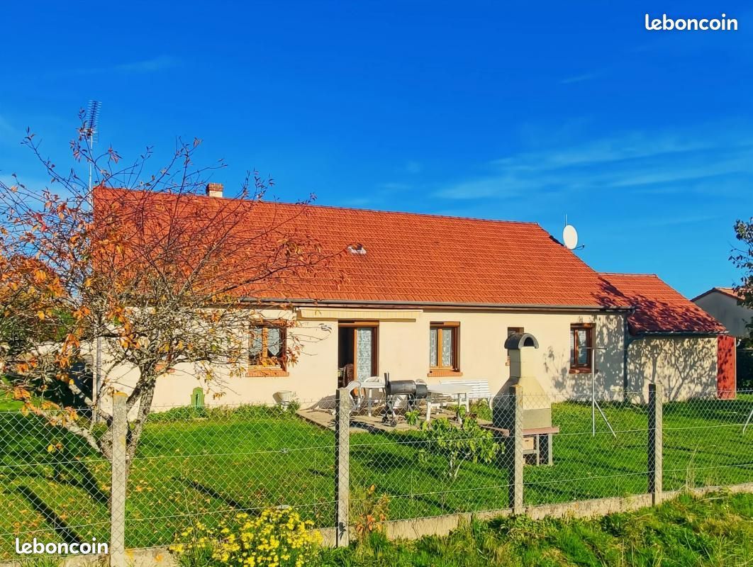 Maison 4 pièces 100 m² · à Néris-les-Bains · 100 m² · 160 000 €