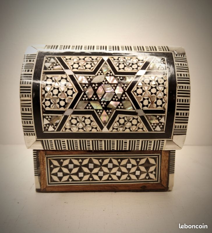 Ancienne Boîte à Bijoux Orientale En Marqueterie De Bois Et Nacre - Coffret Vintage Occasion