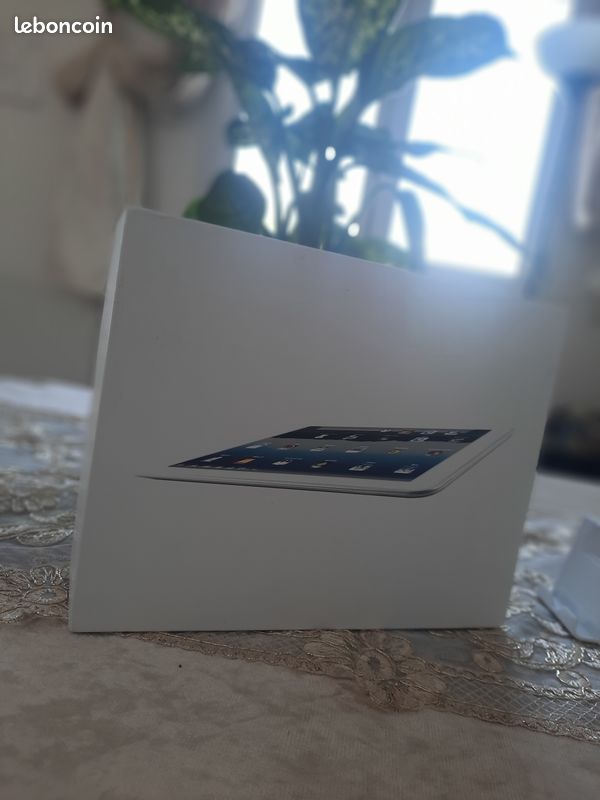 Ipad (image 4)