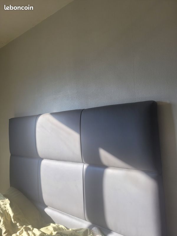Tête de lit avec 2 table de nuit (image 3)