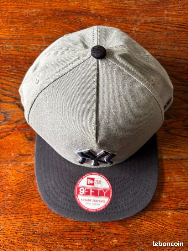 Casquette New York Yankees New Era 59FIFTY 5950 – Gris/Noir – Taille 7 1/4 (ajustée)