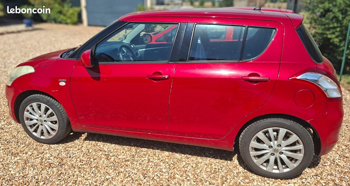 Susuki swift (image 2)